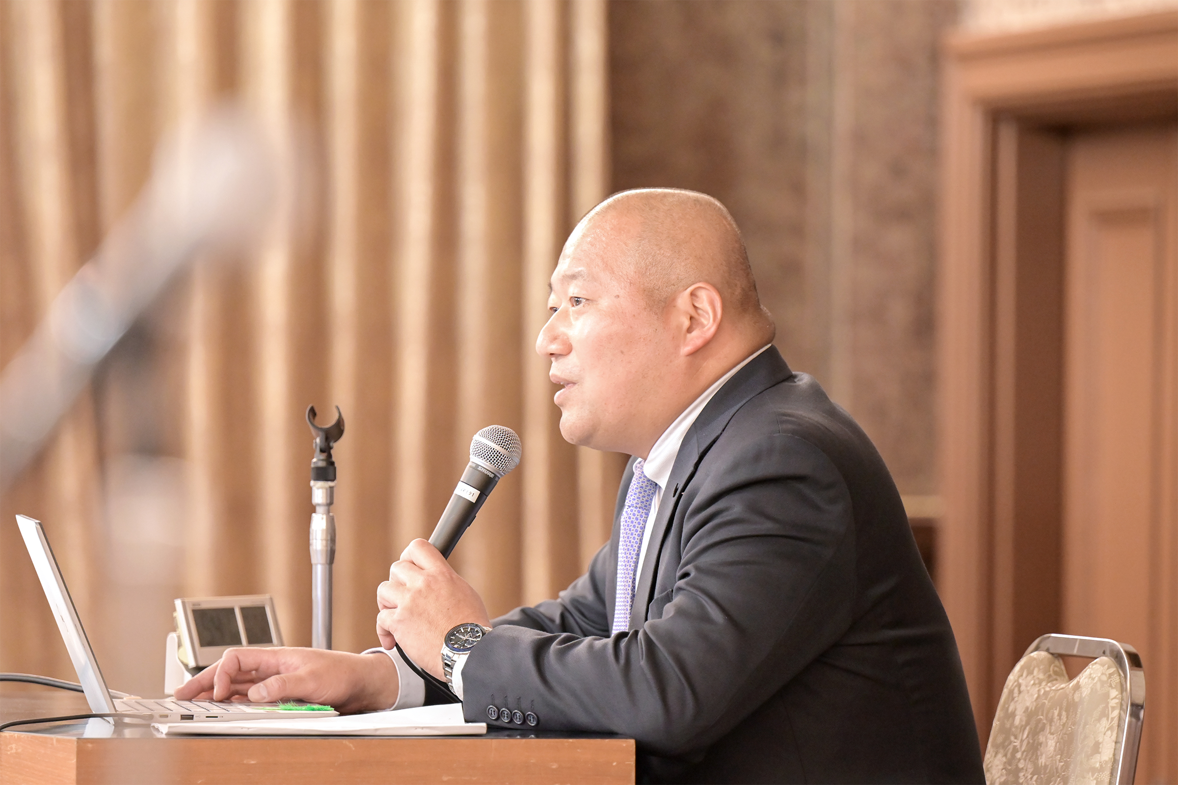 杉山和弘氏